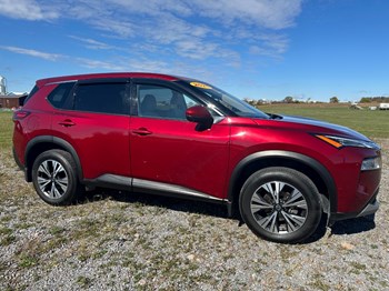 2021 Nissan Rogue SV's photo